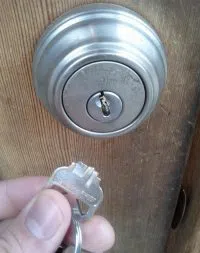 San Francisco Locksmith Service San Francisco, CA 415-366-5872 - key-broke-in-lock